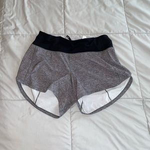 Lululemon speed up short 4”